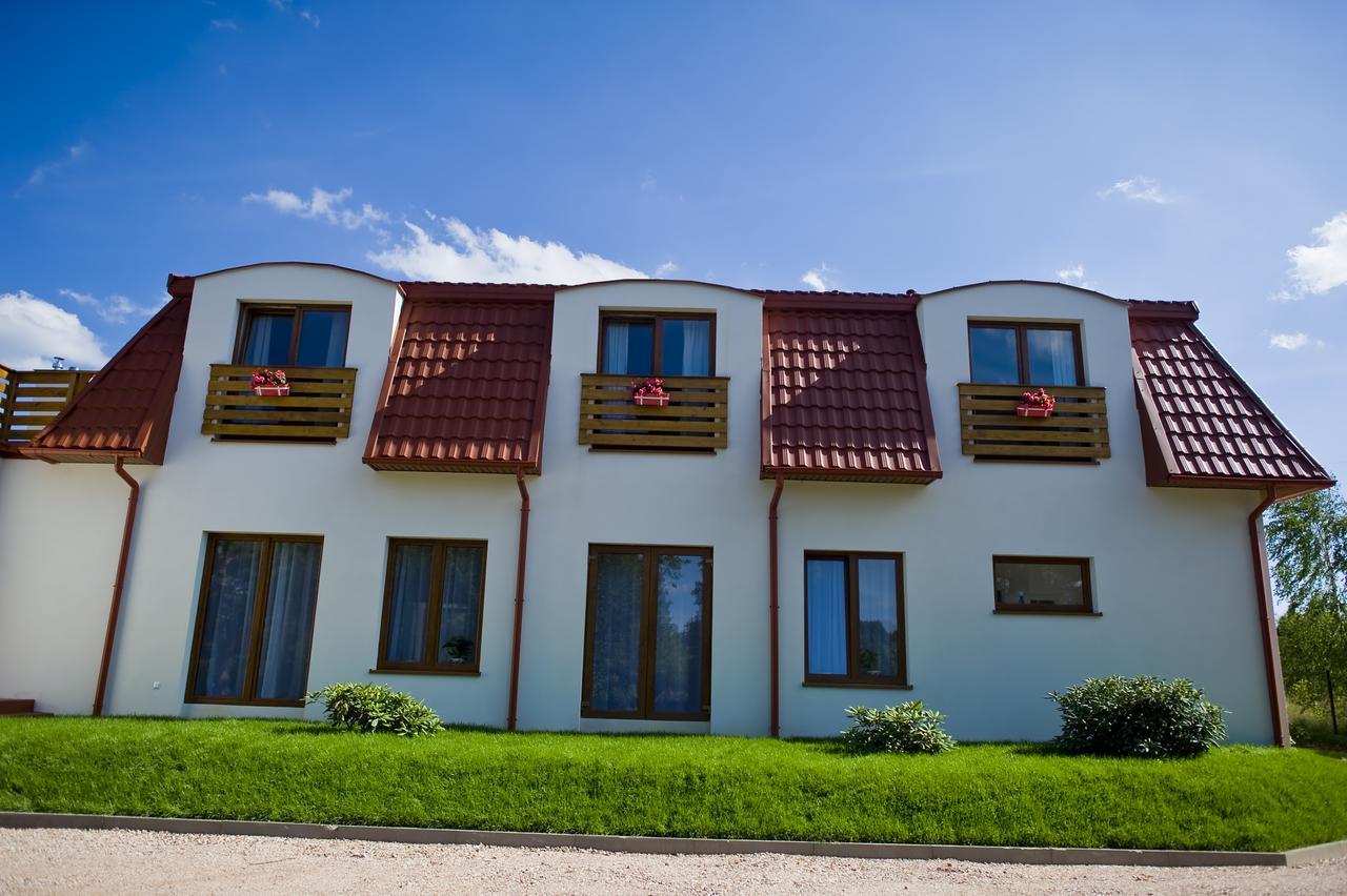 Miodowy Zakatek Caloroczne Domki I Pokoje Przy Suntago, Deepspot, Pyszne Sniadania, Grill, Ognisko Mszczonow Exterior photo